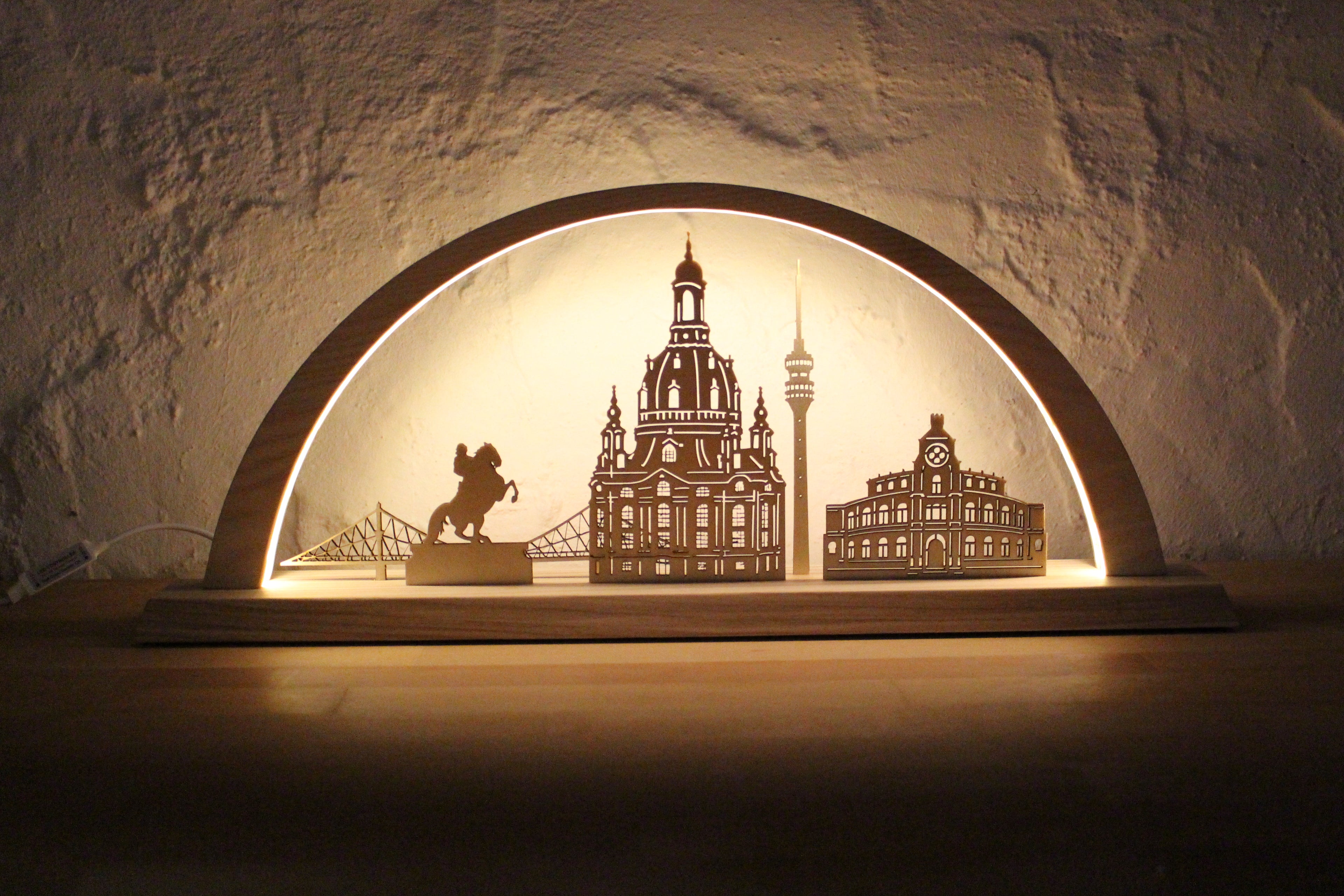 Dresden Light Schwippbogen