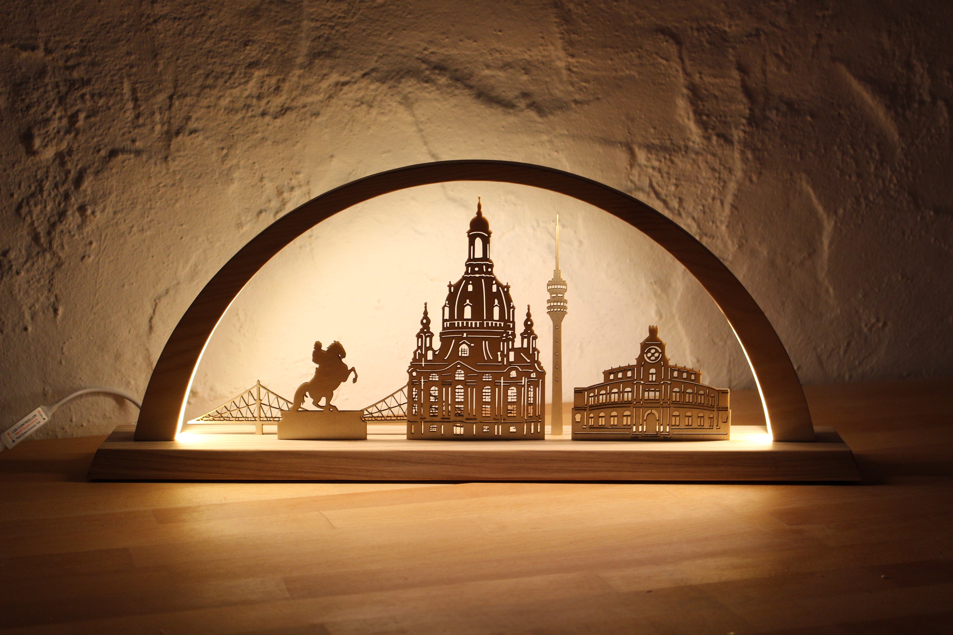 Dresden Light Schwippbogen